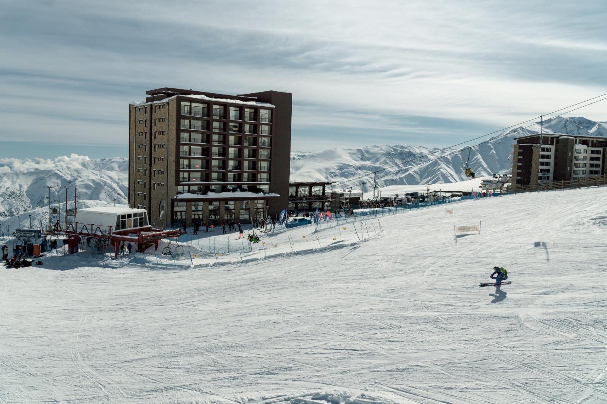 Departamentos Alojamiento Oficial Gran Parador Ski In - Out, Centro De Ski El Colorado, Farellones - Unico Con Descuentos En Servicios Del Centro De Ski Экстерьер фото
